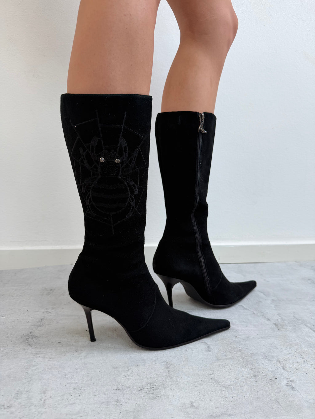 REAL LEATHER HEELS