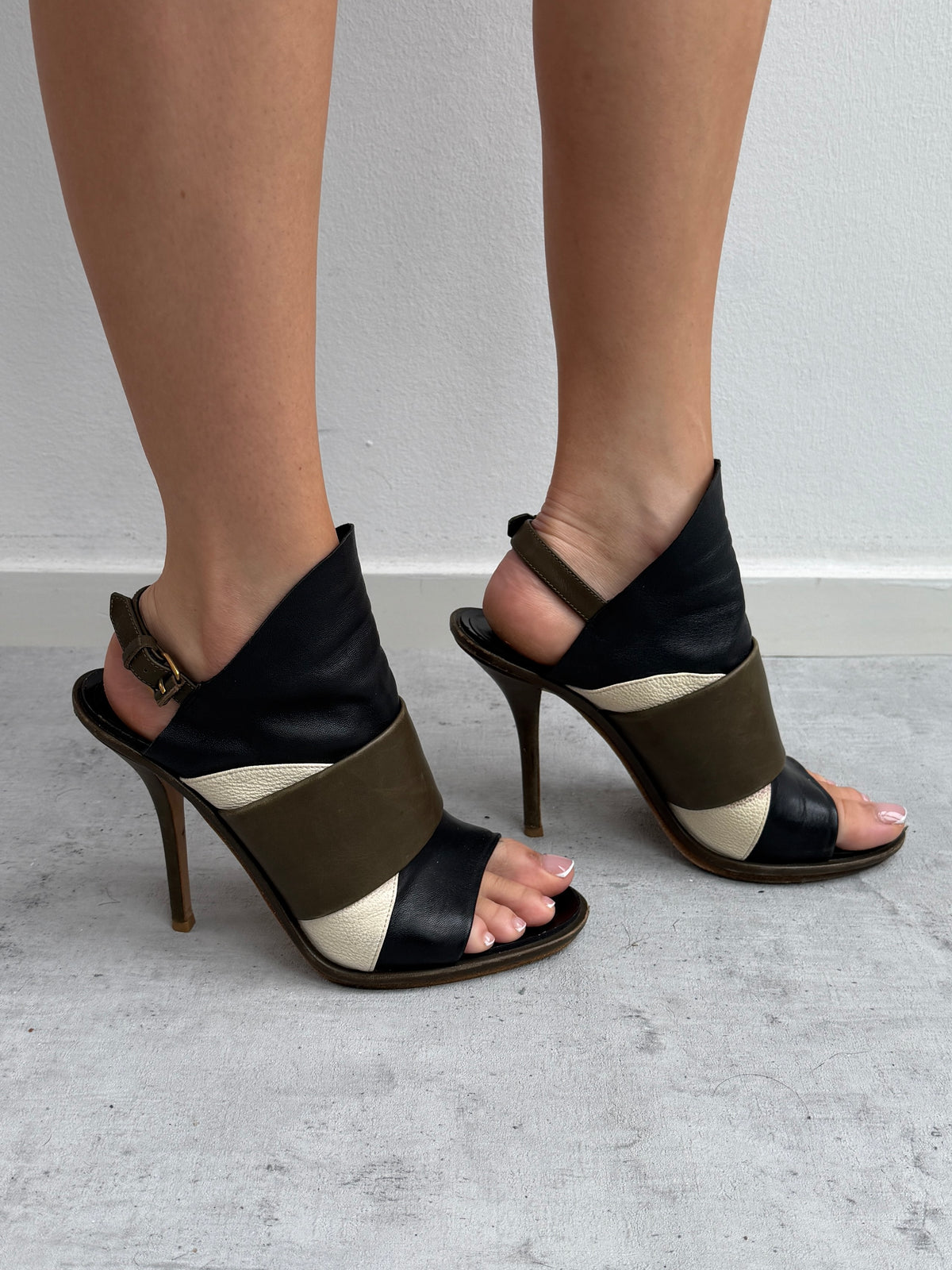 Balenciaga leather heels