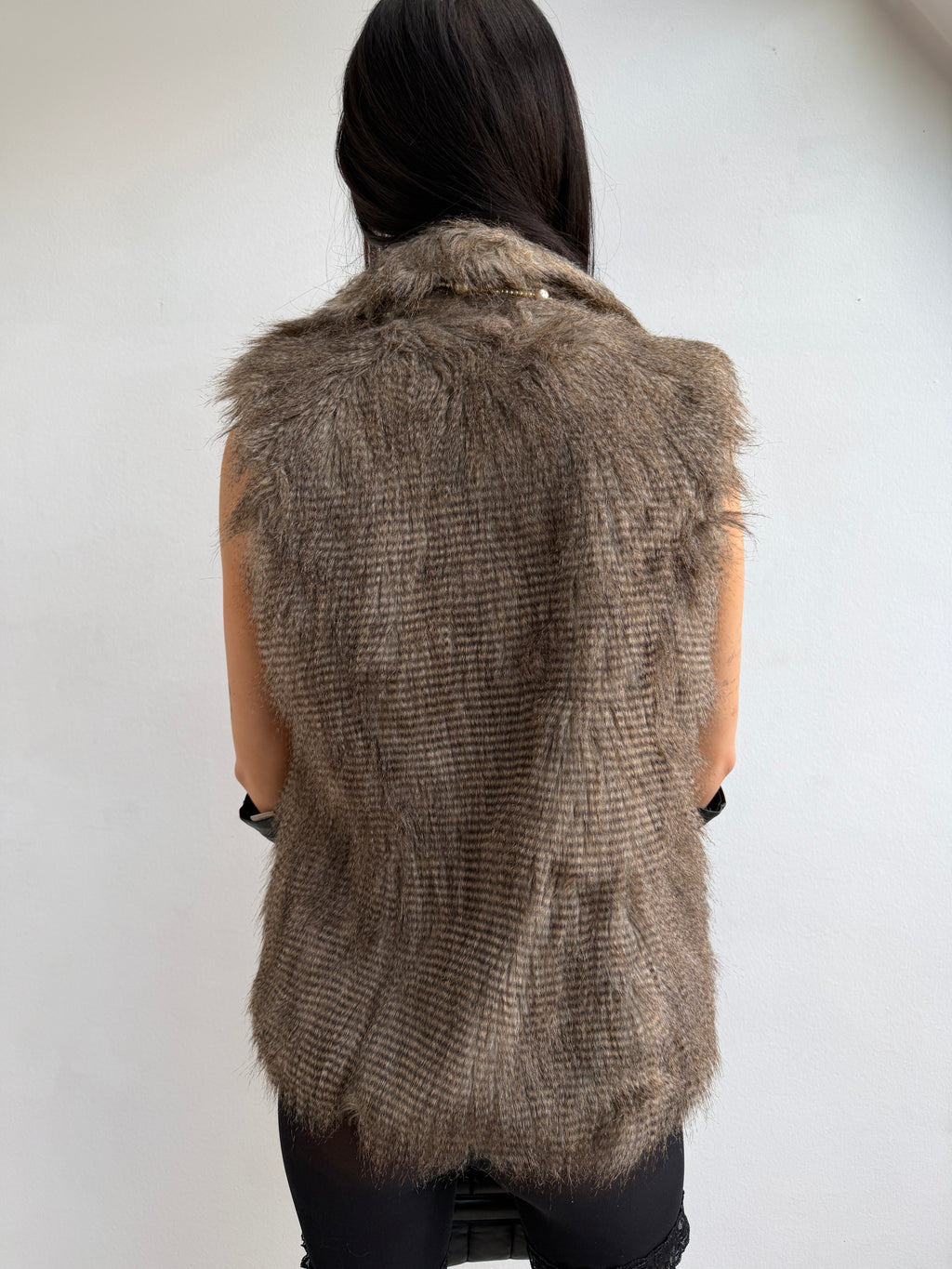 FAUX FUR VEST