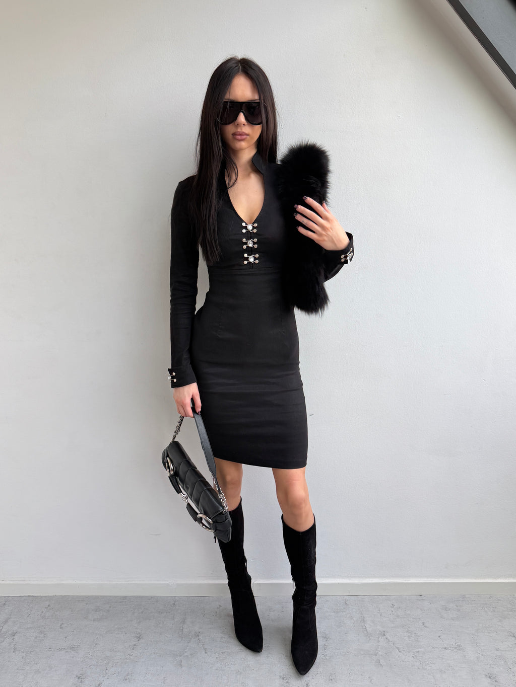 VINTAGE DRESS