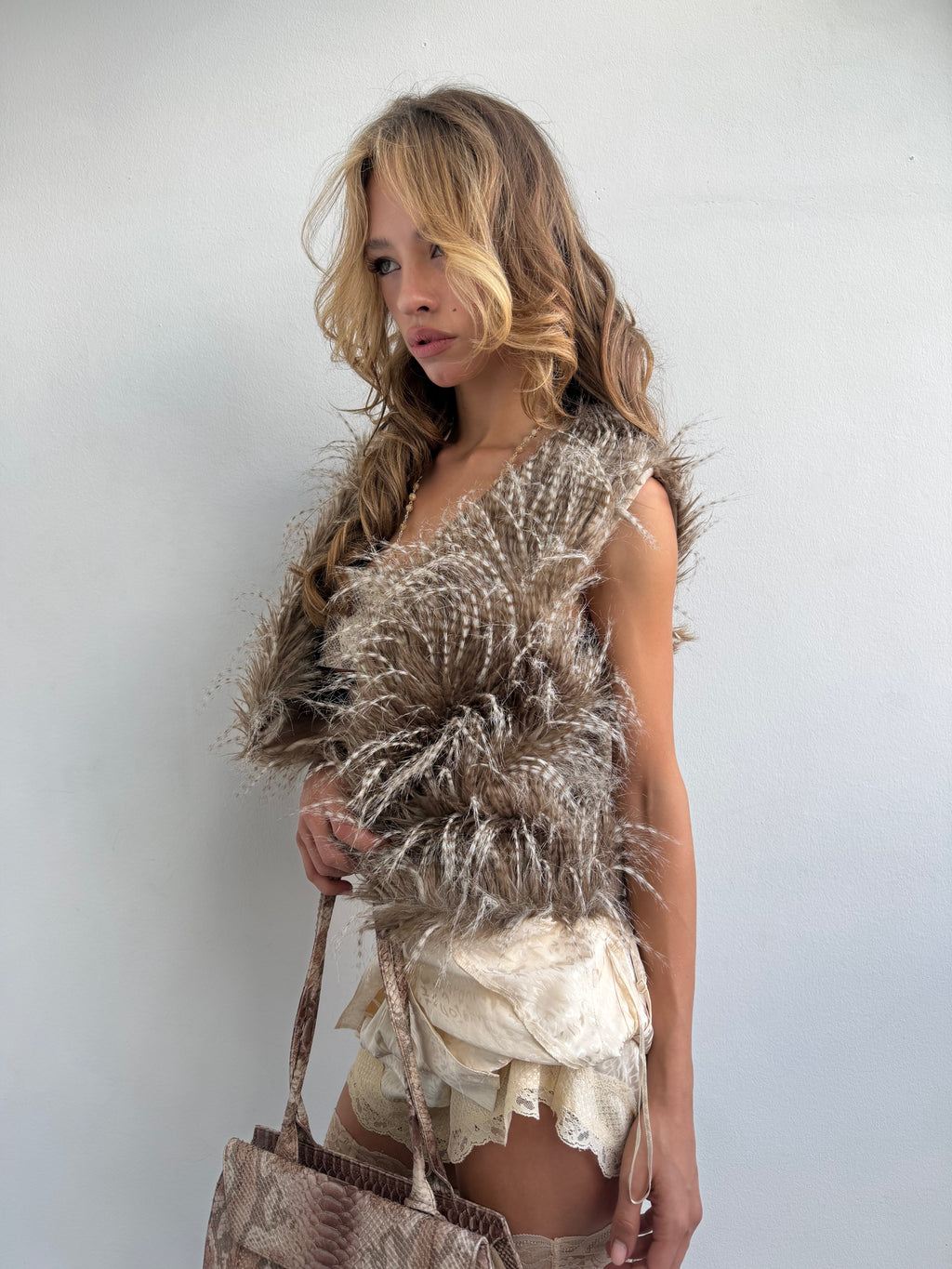 FUR VEST