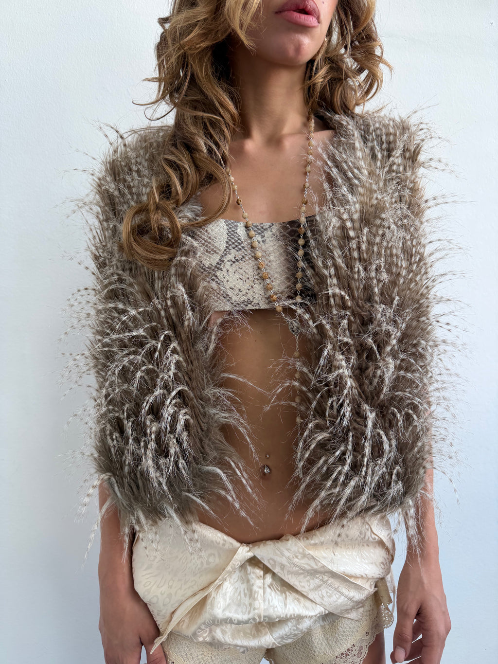 FUR VEST