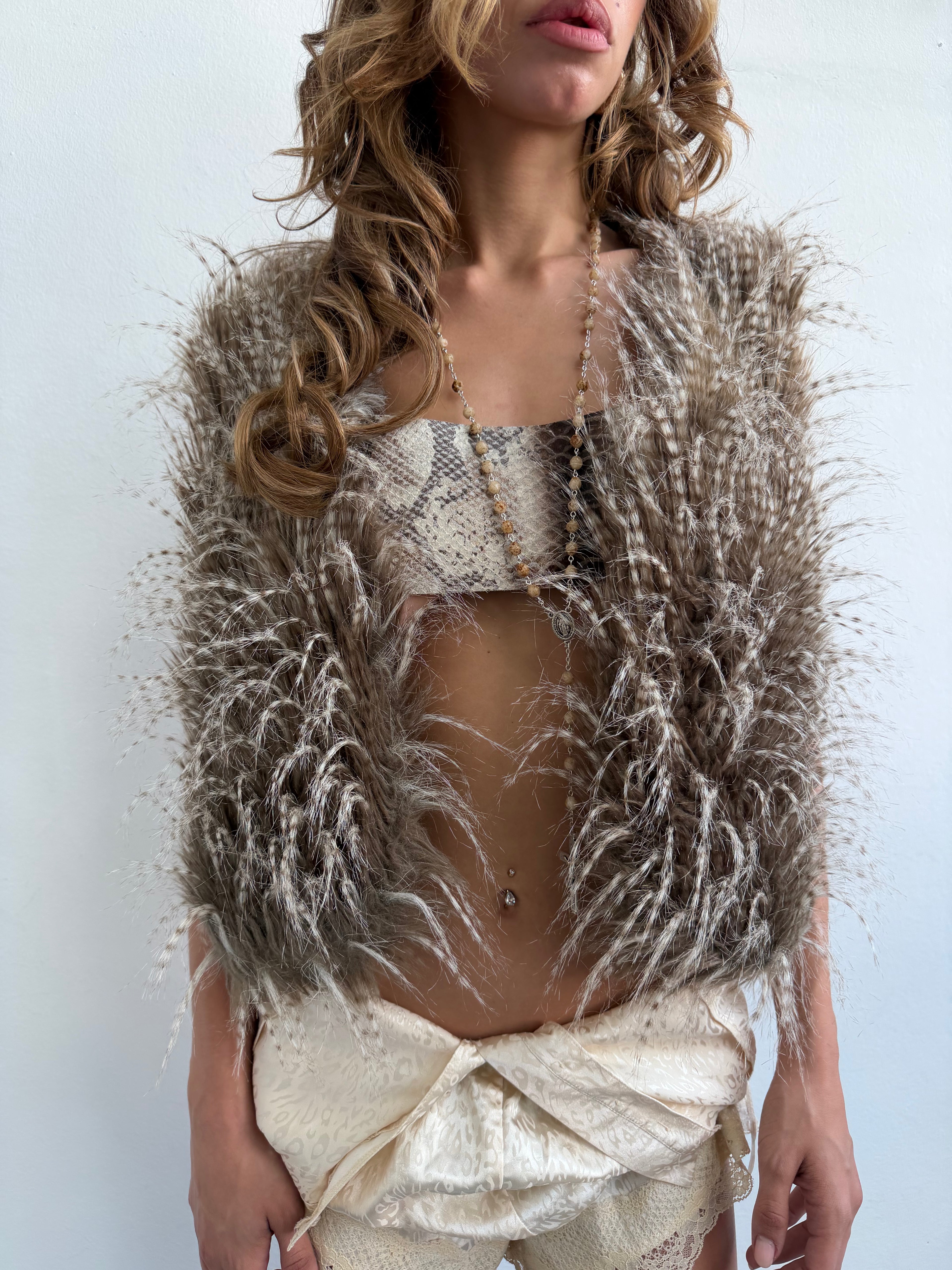 FUR VEST
