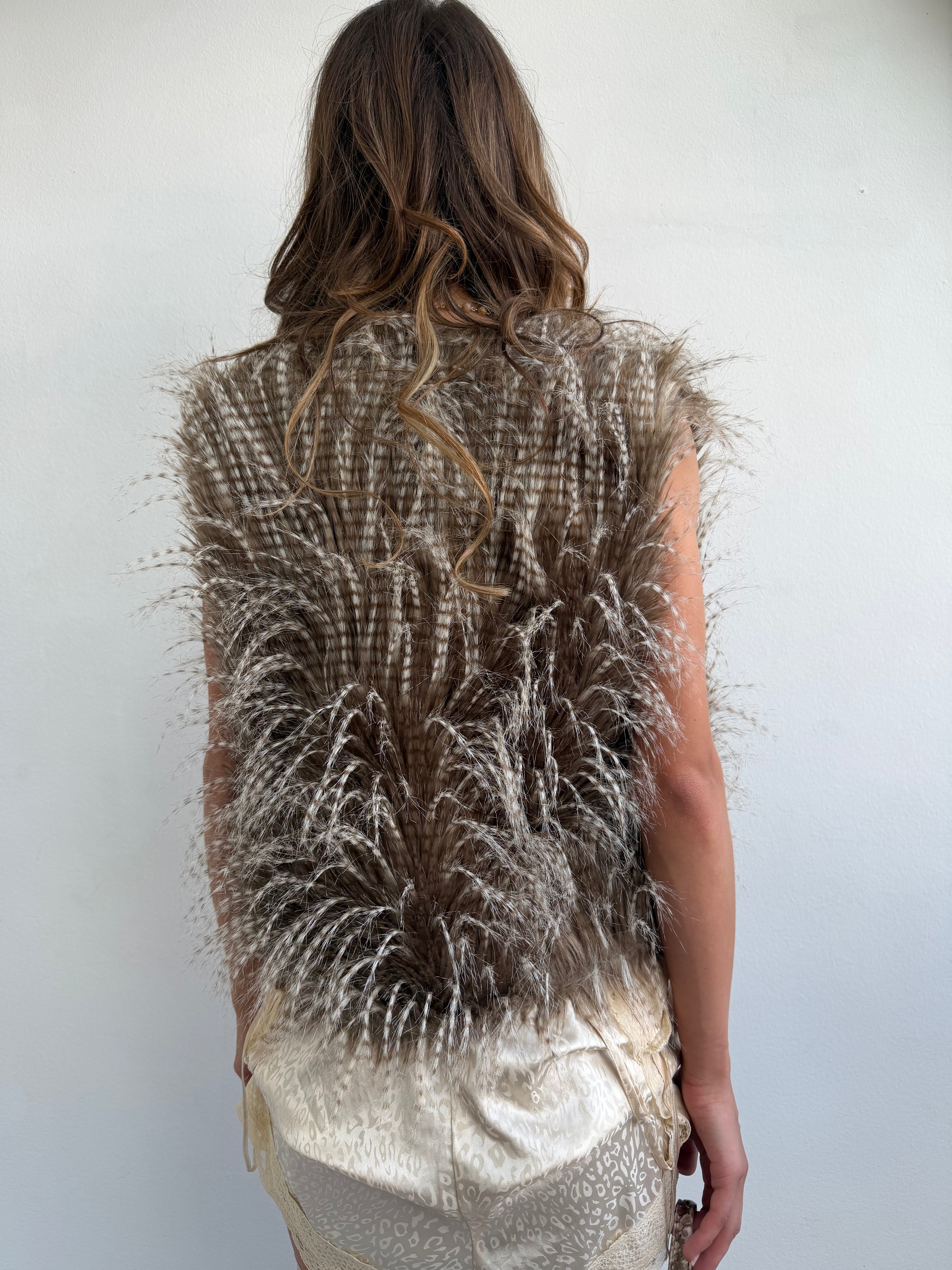 FUR VEST