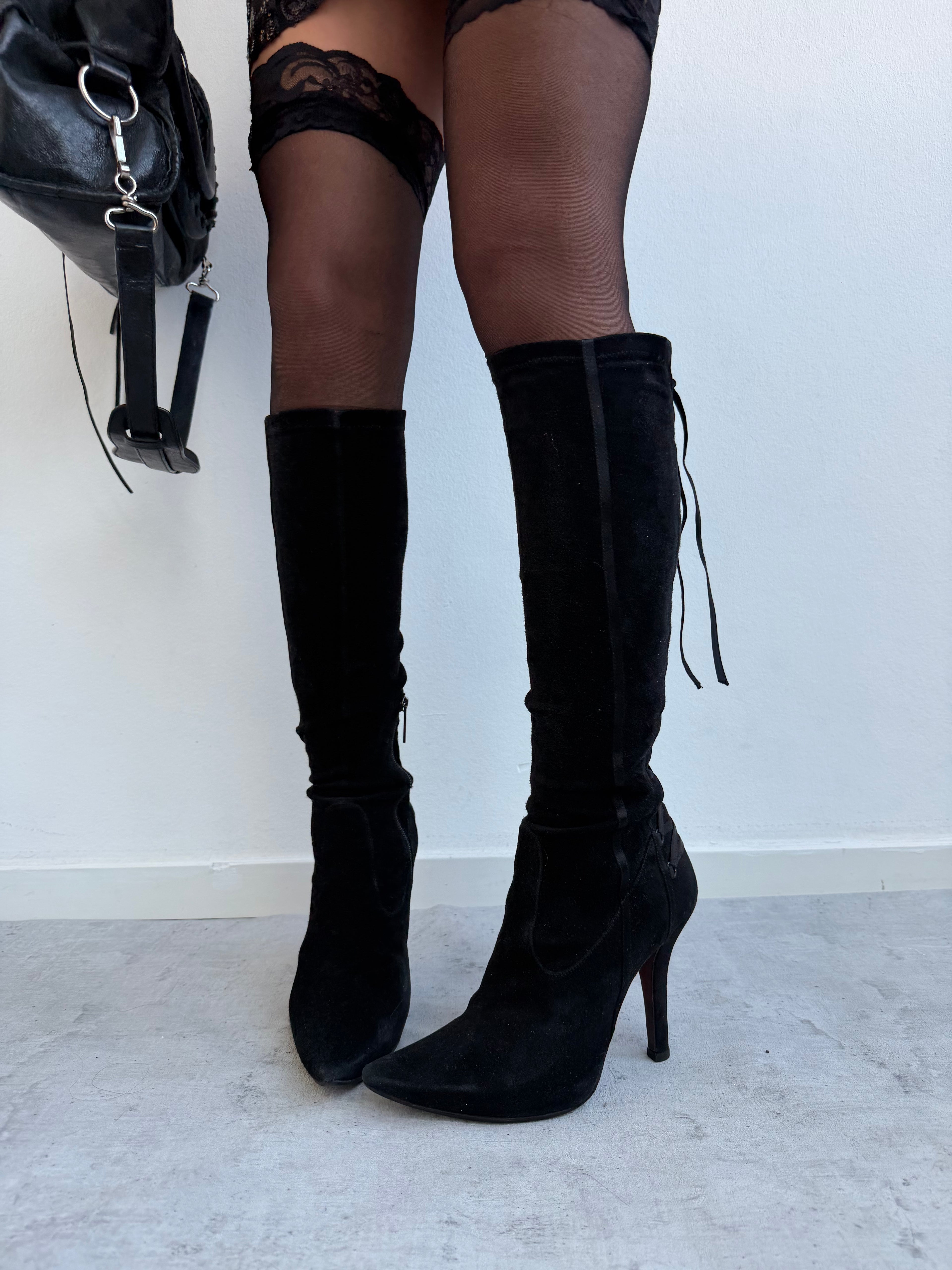 REAL LEATHER HEELS