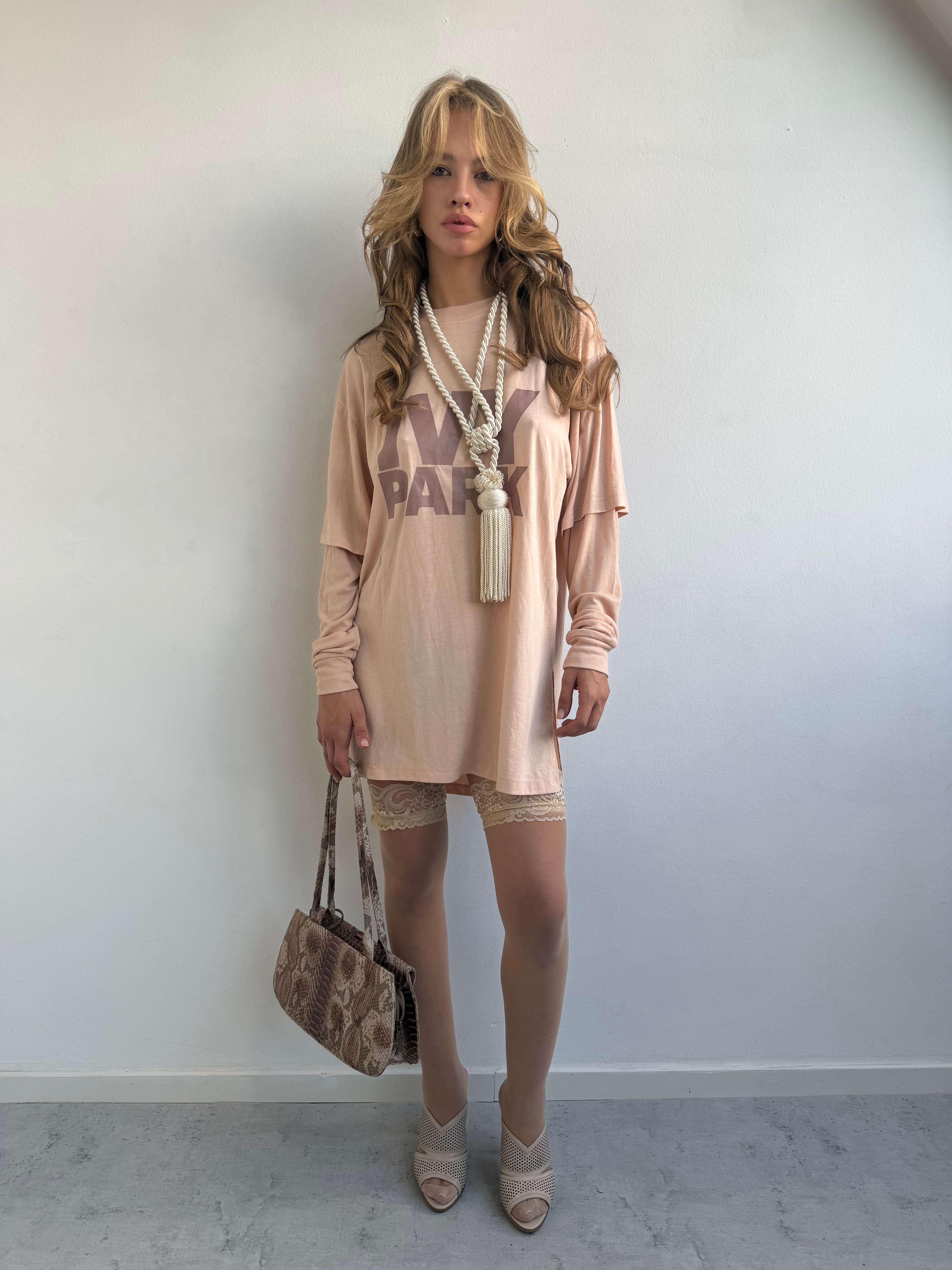 LONG SLEEVE