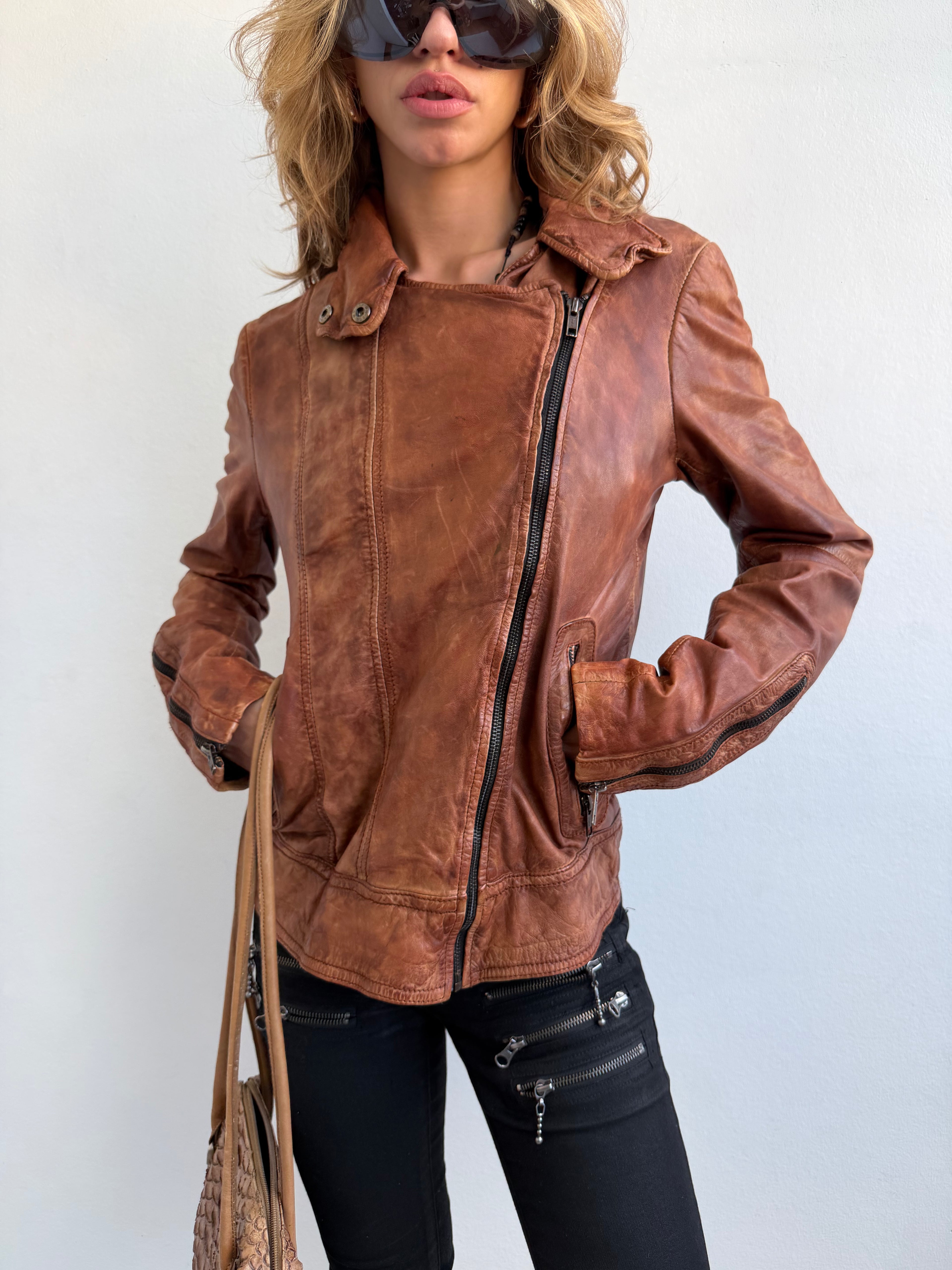 REAL LEATHER JACKET